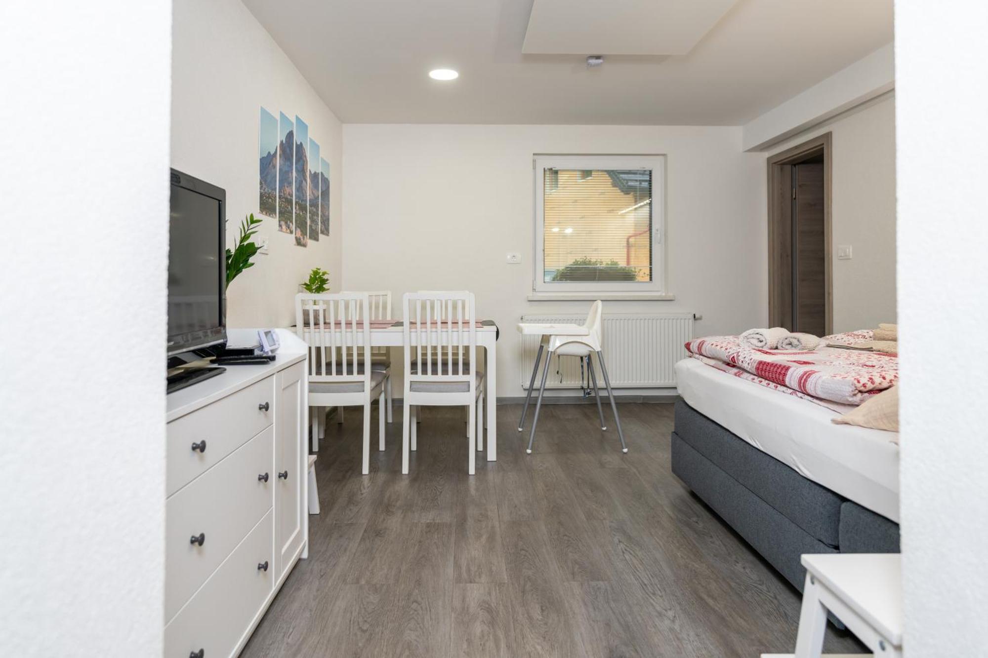 Apartma Pri Lipi 博希尼 外观 照片